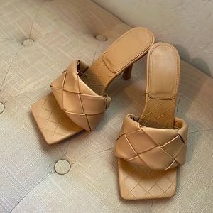 Bottega Veneta Lido Mule Dupe (Beige/Caramel)